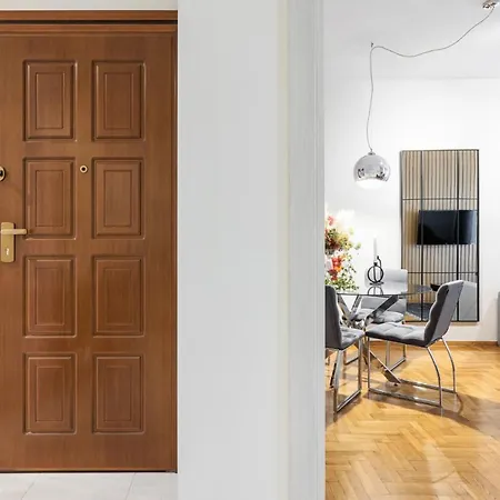 Macadamia - Agias Sofias Square #skgbnb Apartment *
