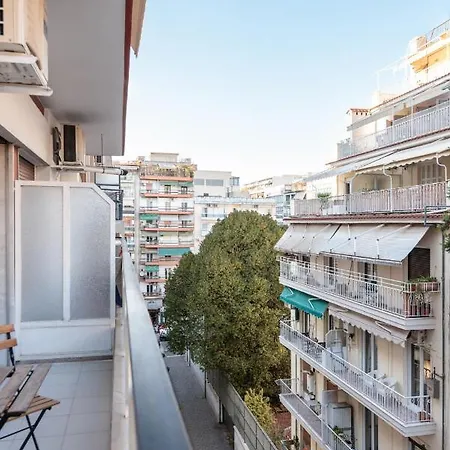 Macadamia - Agias Sofias Square #skgbnb Διαμέρισμα